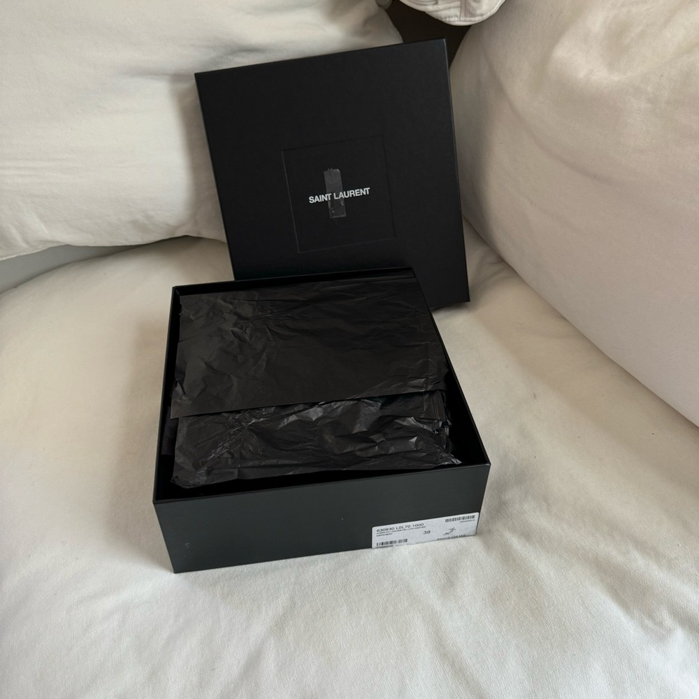 Saint Laurent Bianca sandal heels - Picture 7 of 15